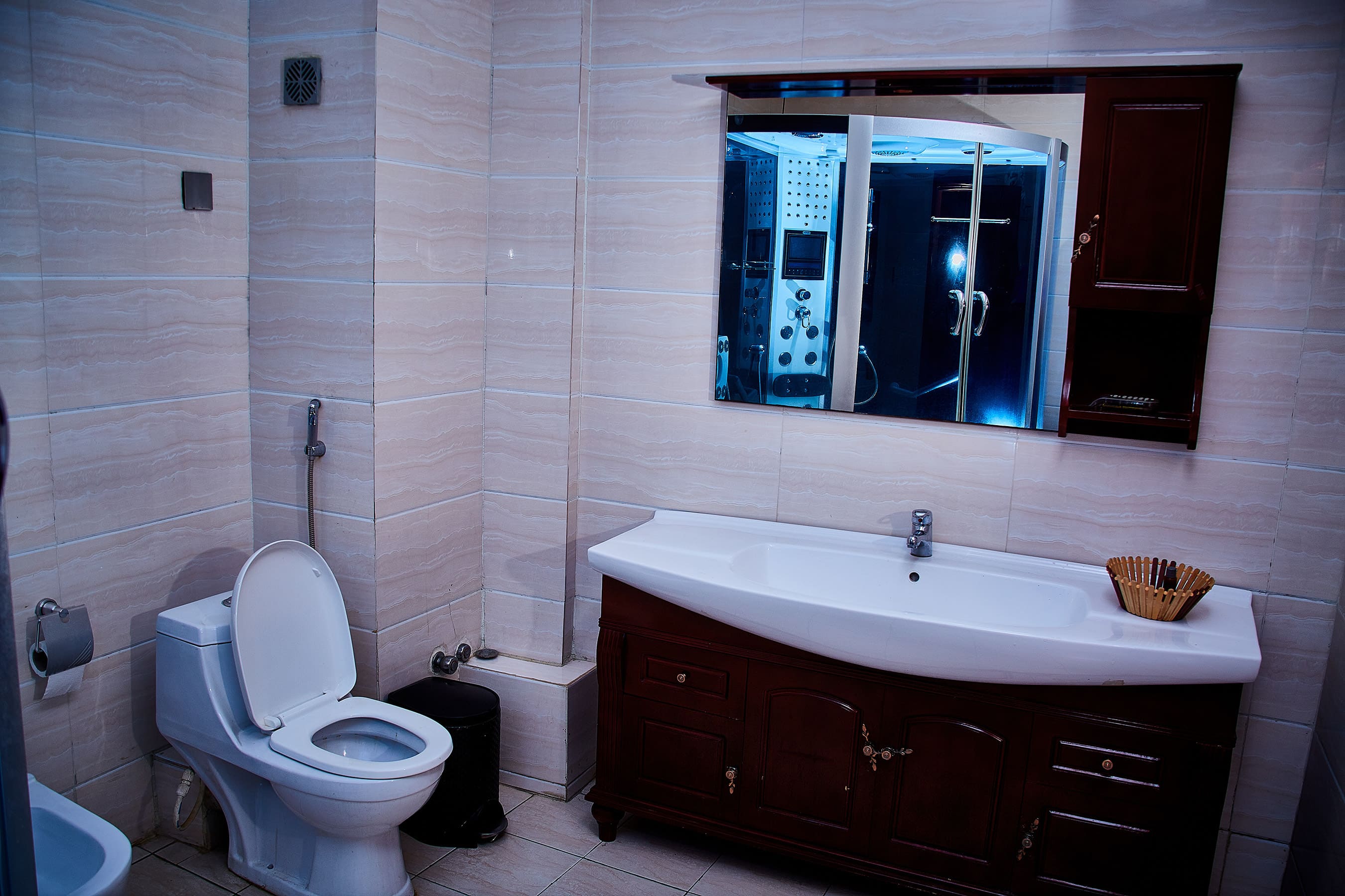 Presidential Suite B